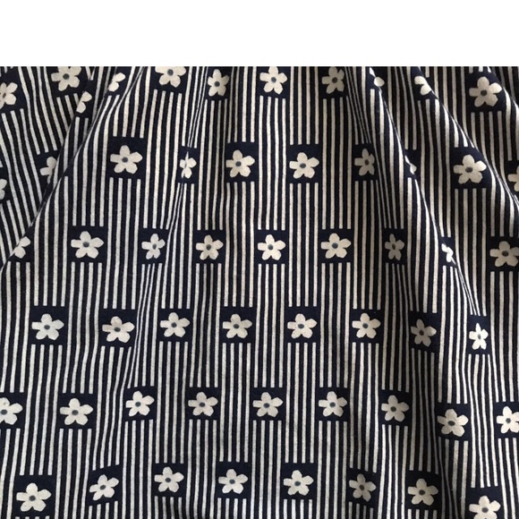 Alice + Ames Floral Dress - Picture 6 of 6